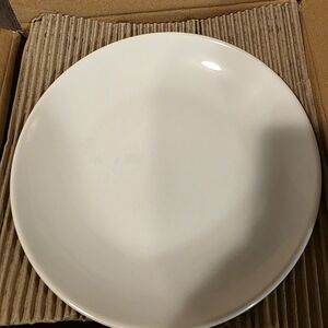 Threshold Classic White Porcelain Dinner Plate